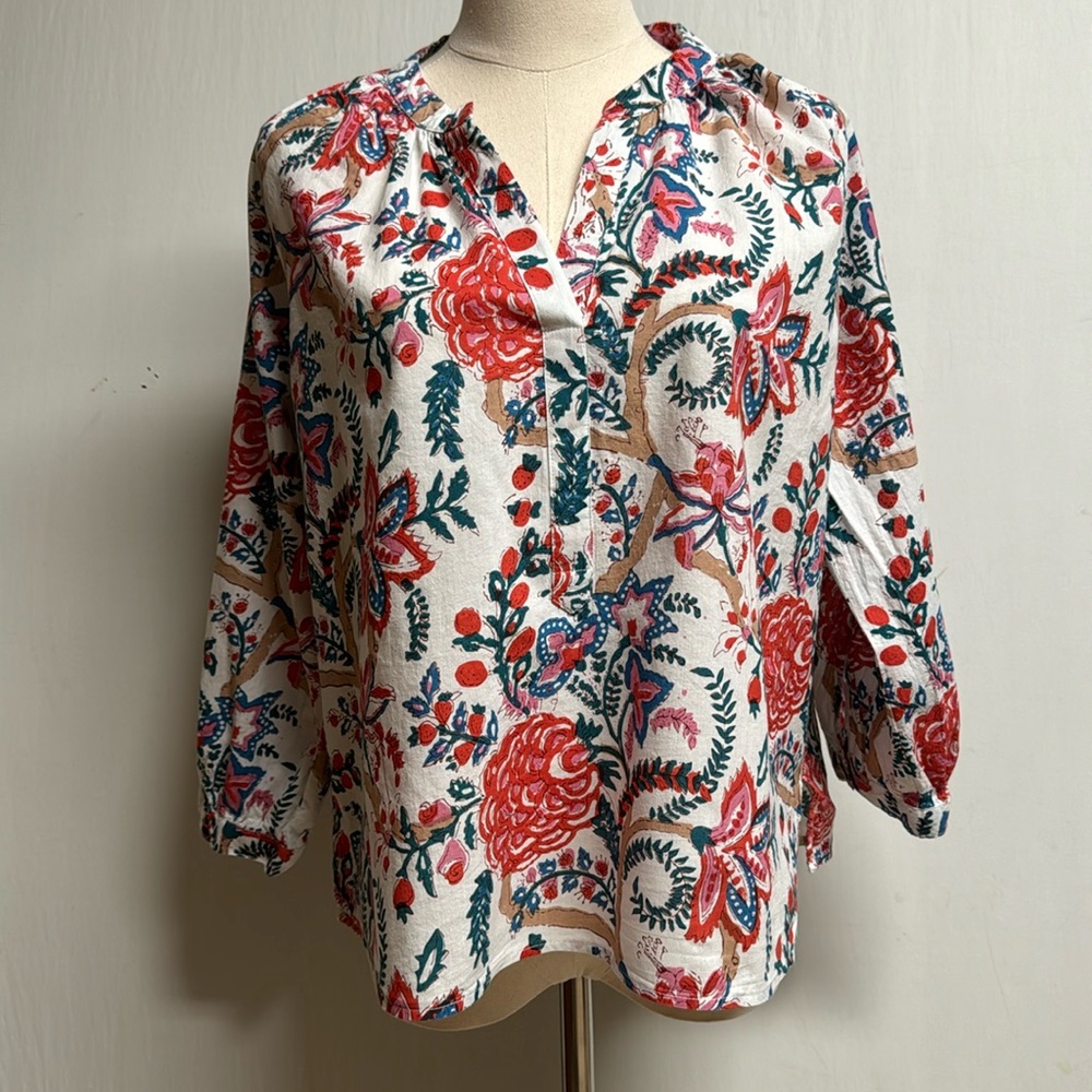 Soft Surroundings Floral Popover Blouse in White, Red, Green